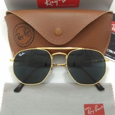 Óculos de Sol Ray Ban Marshal Hexagonal Dourado com Preto