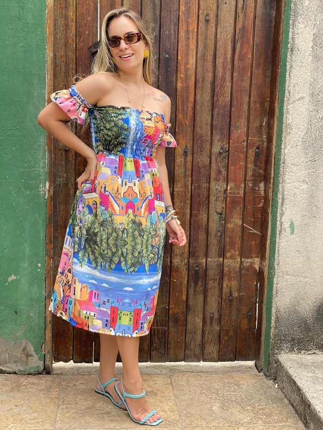 vestido de crepe alfaiataria