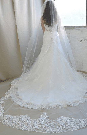 vestido de noiva com mantilha