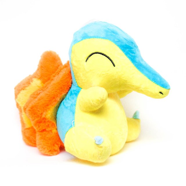 peluche de cyndaquil