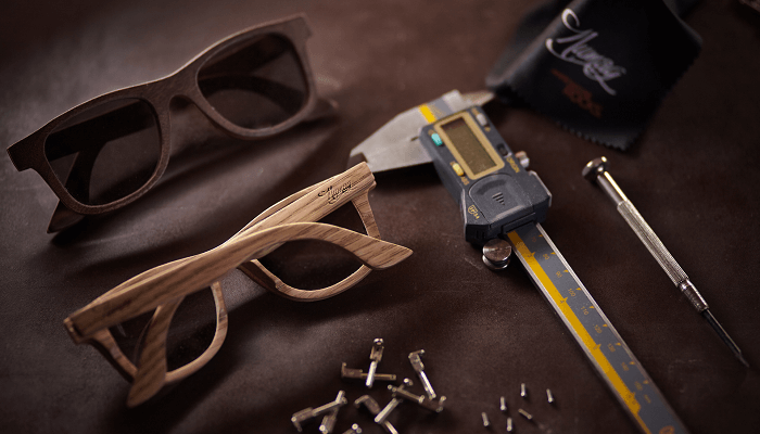 Anteojos Numag: la historia de estos lentes de madera
