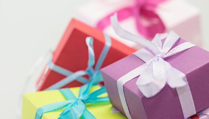 Como fazer embalagens para presente personalizadas e econômicas Como fazer embalagens para presente personalizadas e econômicas