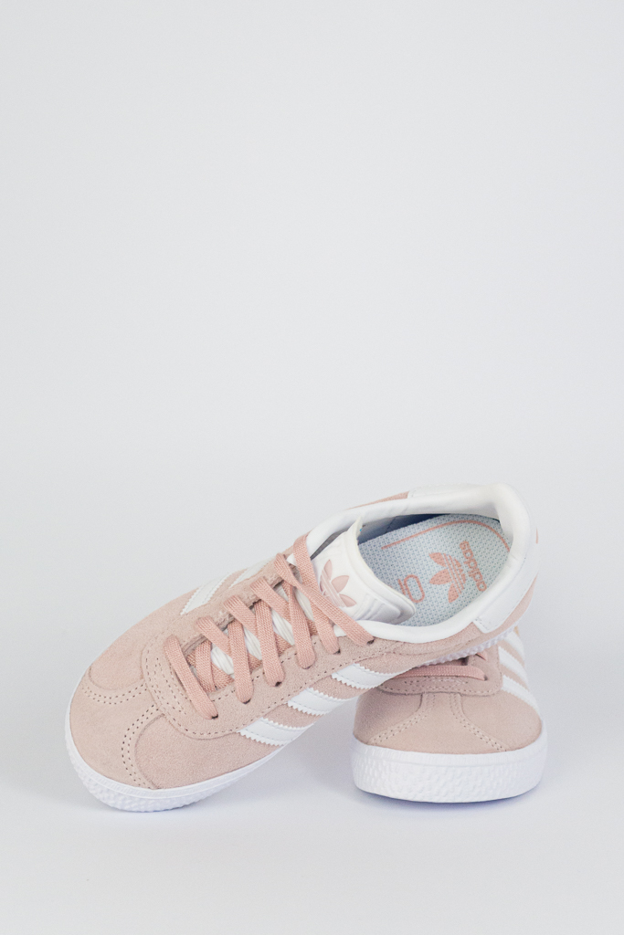 tenis adidas gazelle infantil