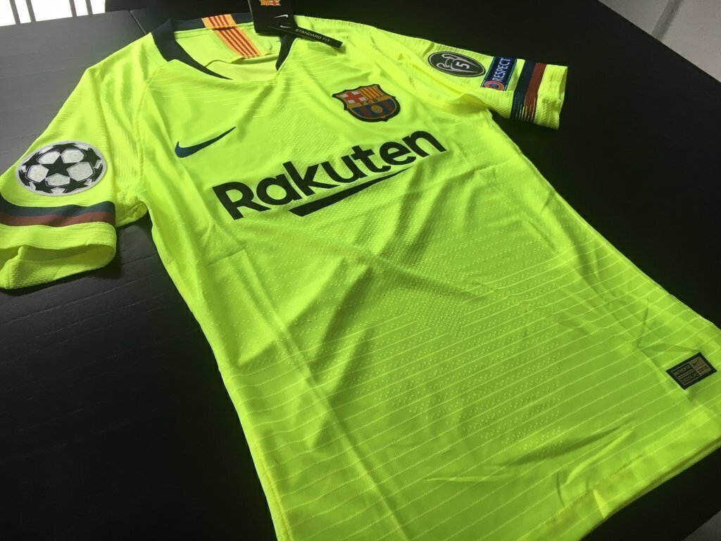 camiseta barcelona fluor