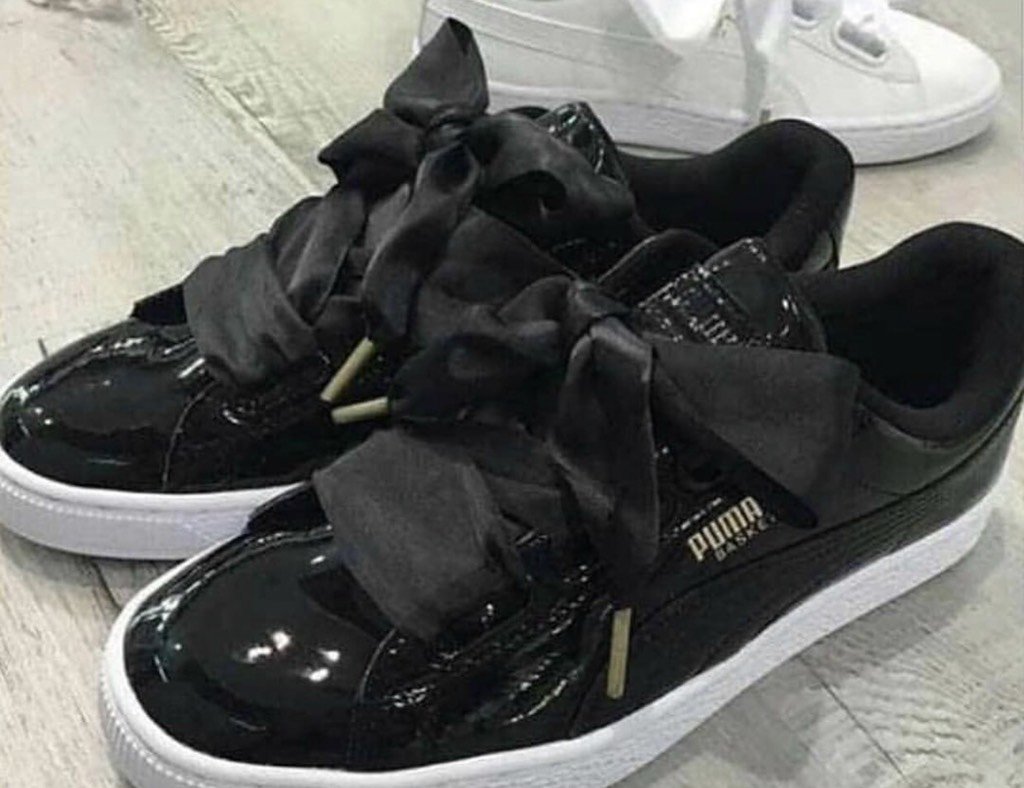 pumas charol
