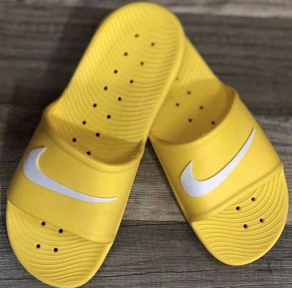 nike amarillas