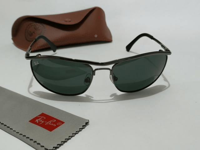 Óculos de Sol Ray-Ban Demolidor MATRIX rb8012