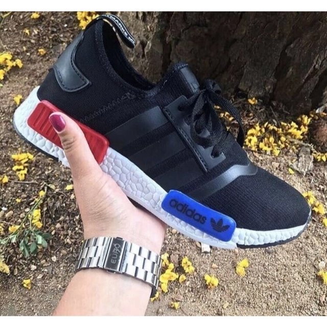 nmd azul e vermelho