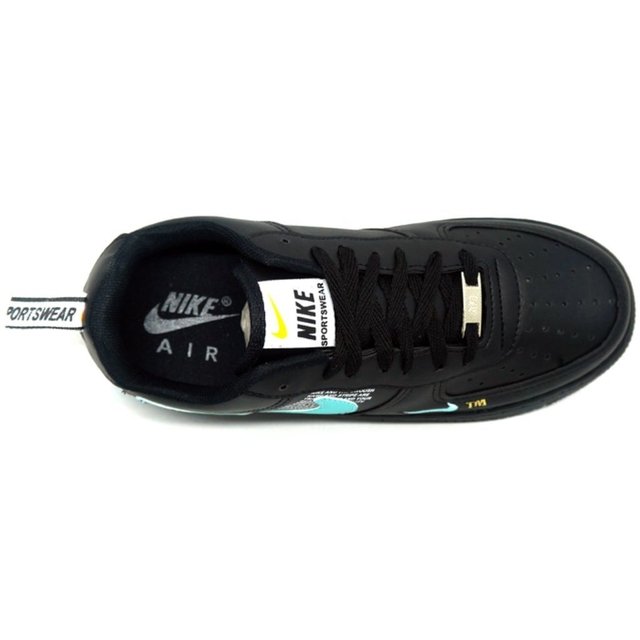 tenis nike preto com verde agua