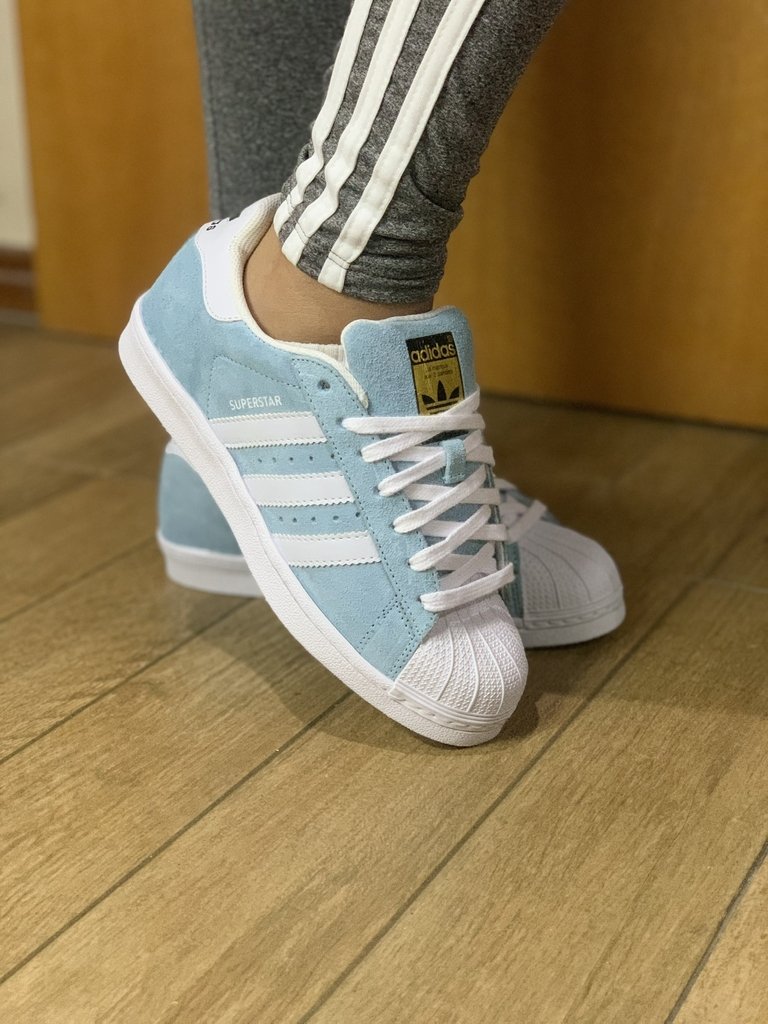 adidas superstar camurça cinza