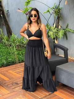 saia midi e cropped preto