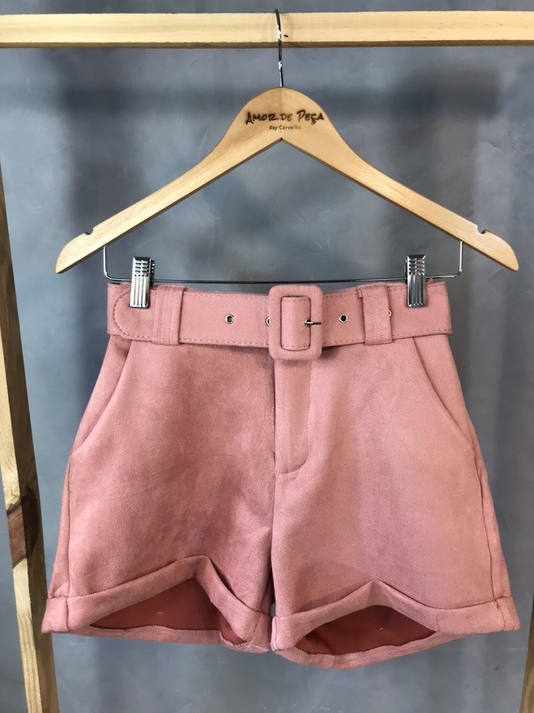 shorts suede cintura alta