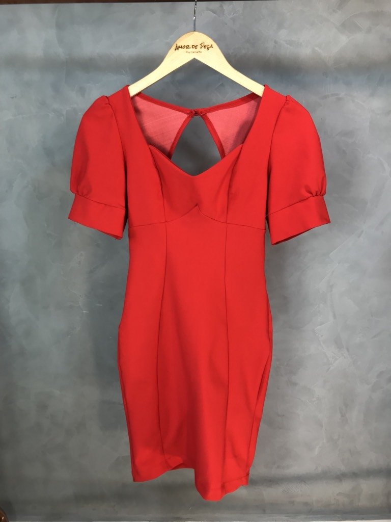 vestido vermelho de princesa