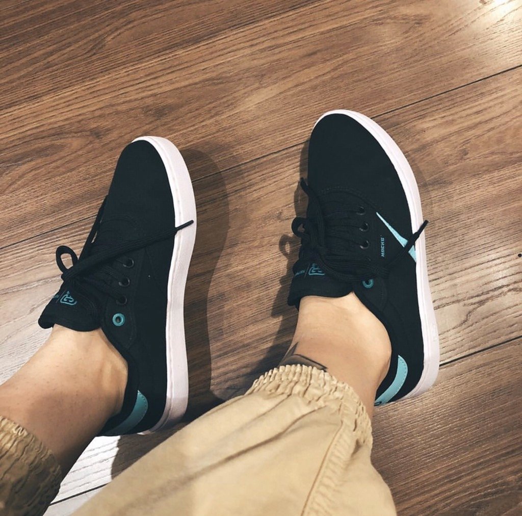 tenis hocks preto