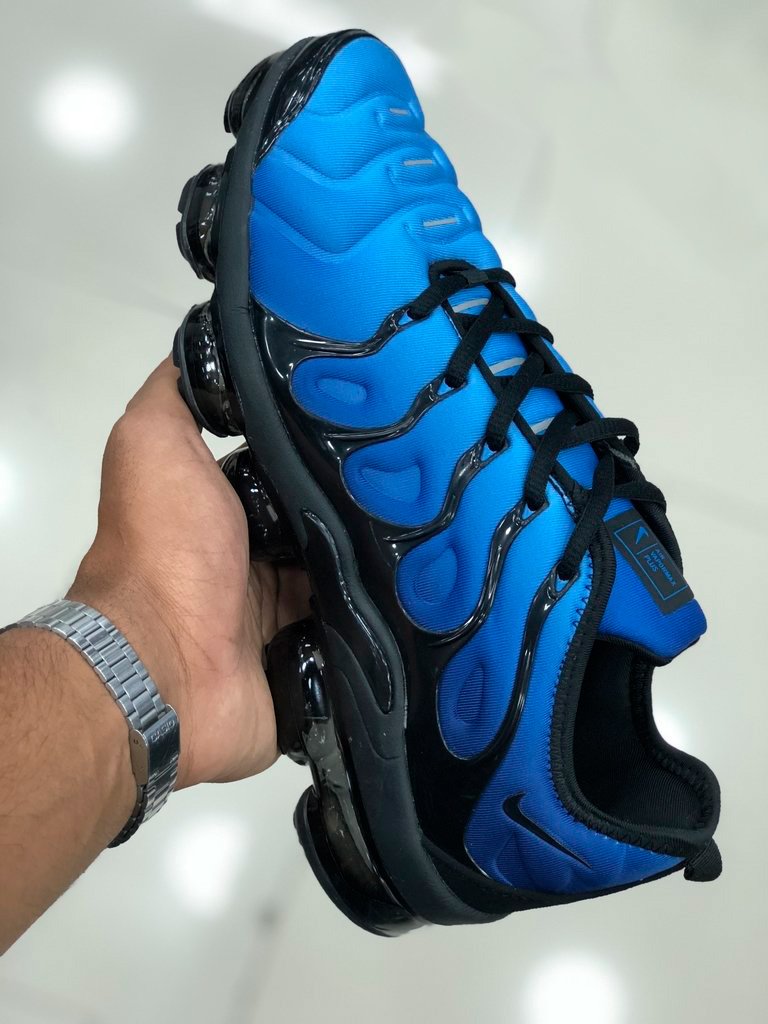 Nike VaporMax Plus Azul e Preto