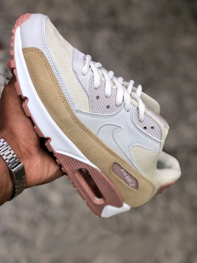 air max essential branco