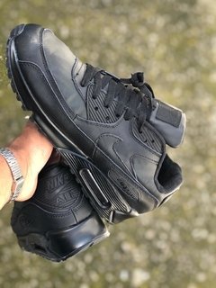air max couro preto