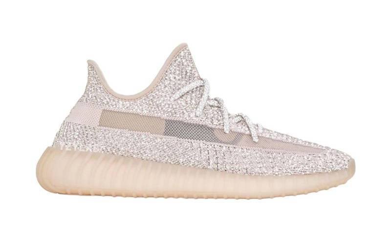 yeezy branco refletivo