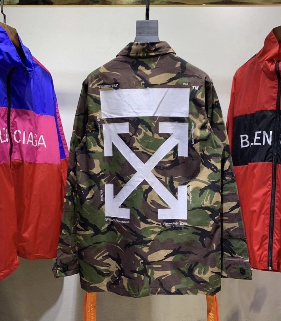jaqueta off white