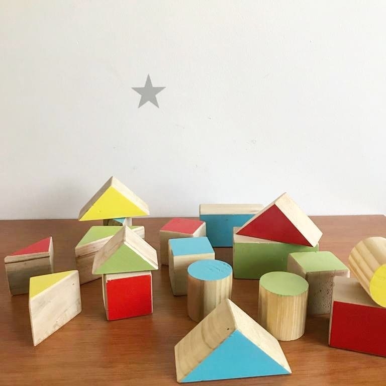 bloques de madera montessori