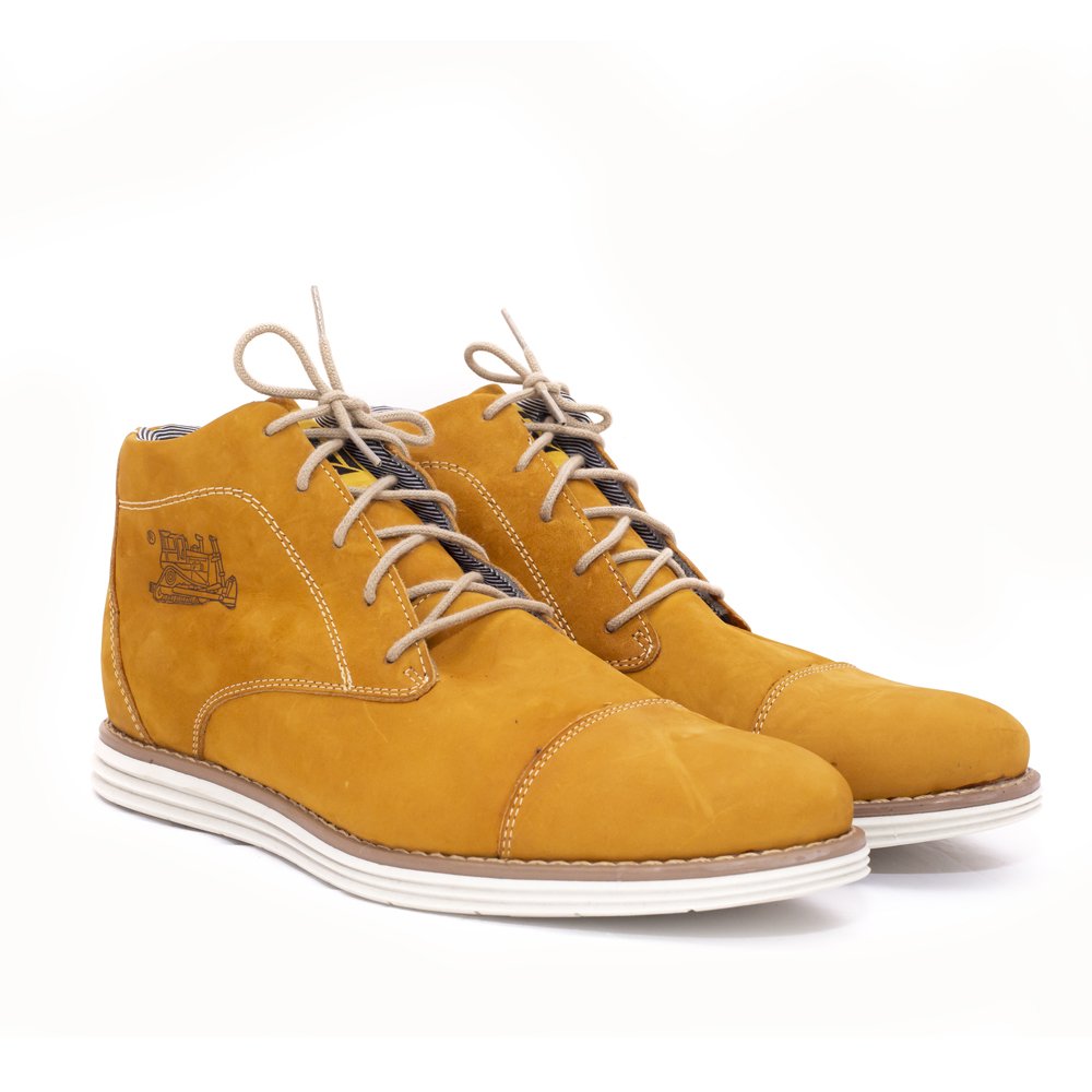 bota cano medio couro