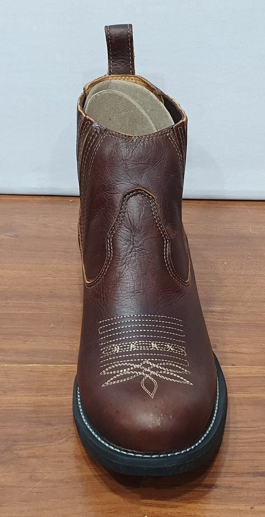bota cano curto goyazes