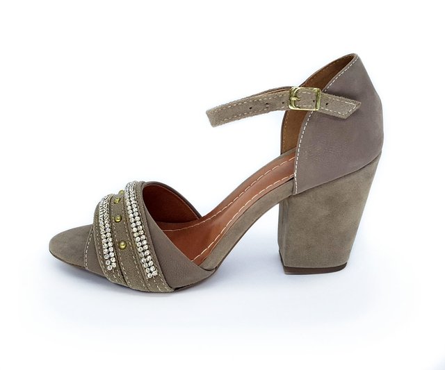 sandalia verde musgo