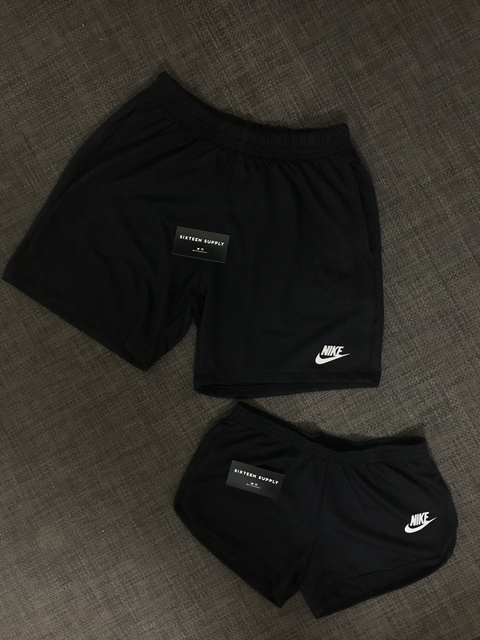 short nike refletivo
