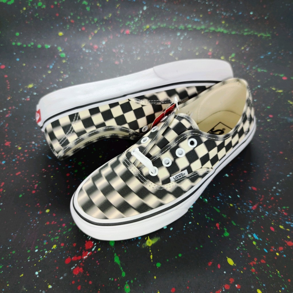 tênis authentic blur check