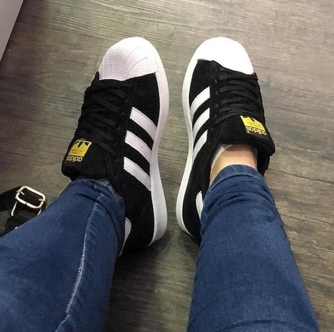 adidas superstar preto e branco camurça
