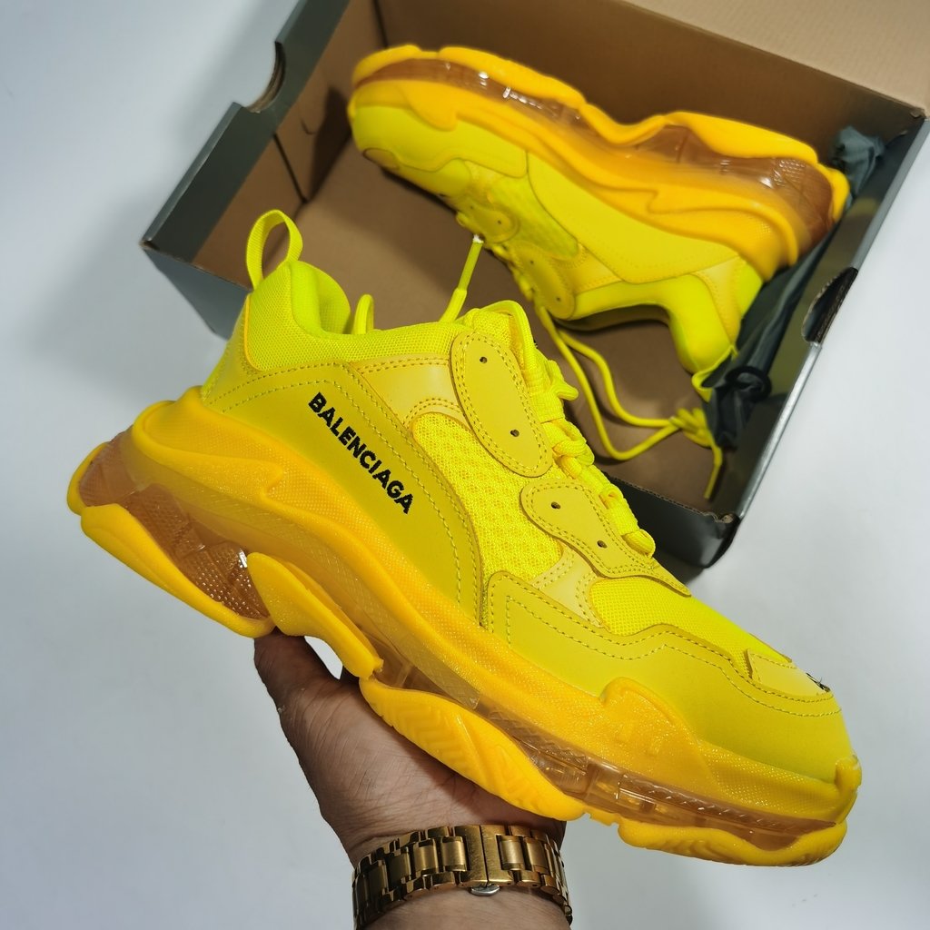 balenciaga corta vento