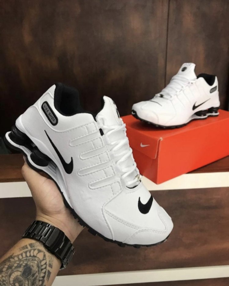 Ténis Nike Shox 4 mola Nz branco/preto