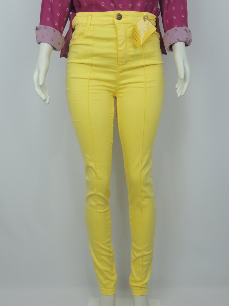 calça de marca