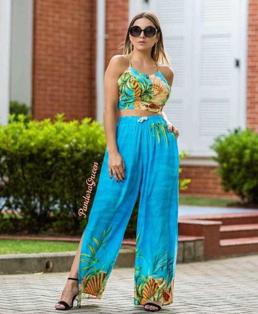 calça pantalona estampada com cropped
