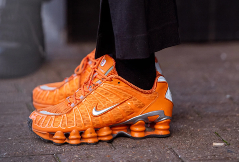 nike 12 molas laranja
