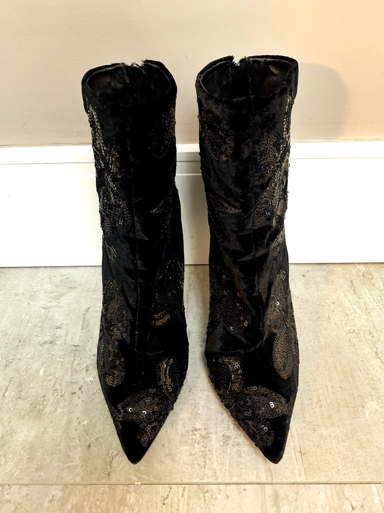 schutz bota cano curto