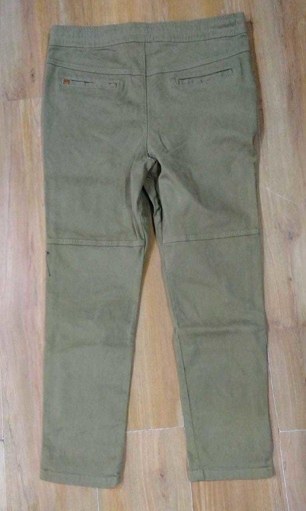 calça preta south