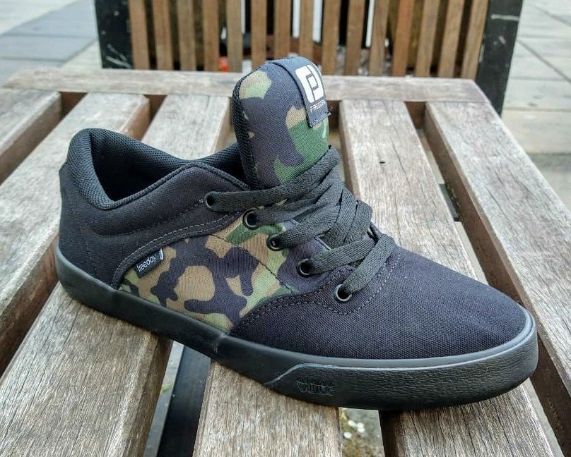 freeday flip camuflado