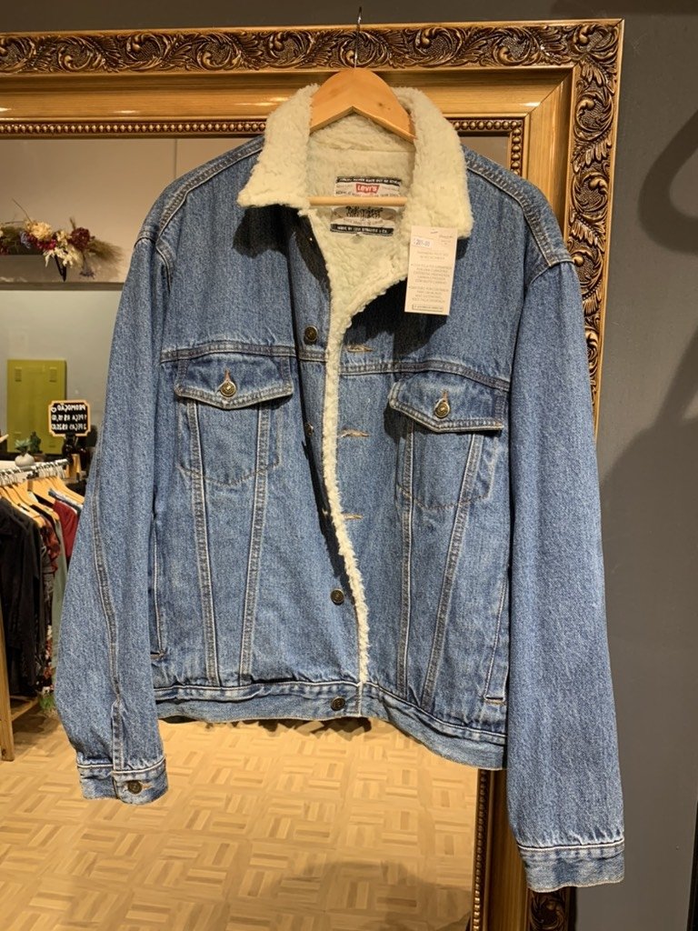 jaqueta jeans forrada levis