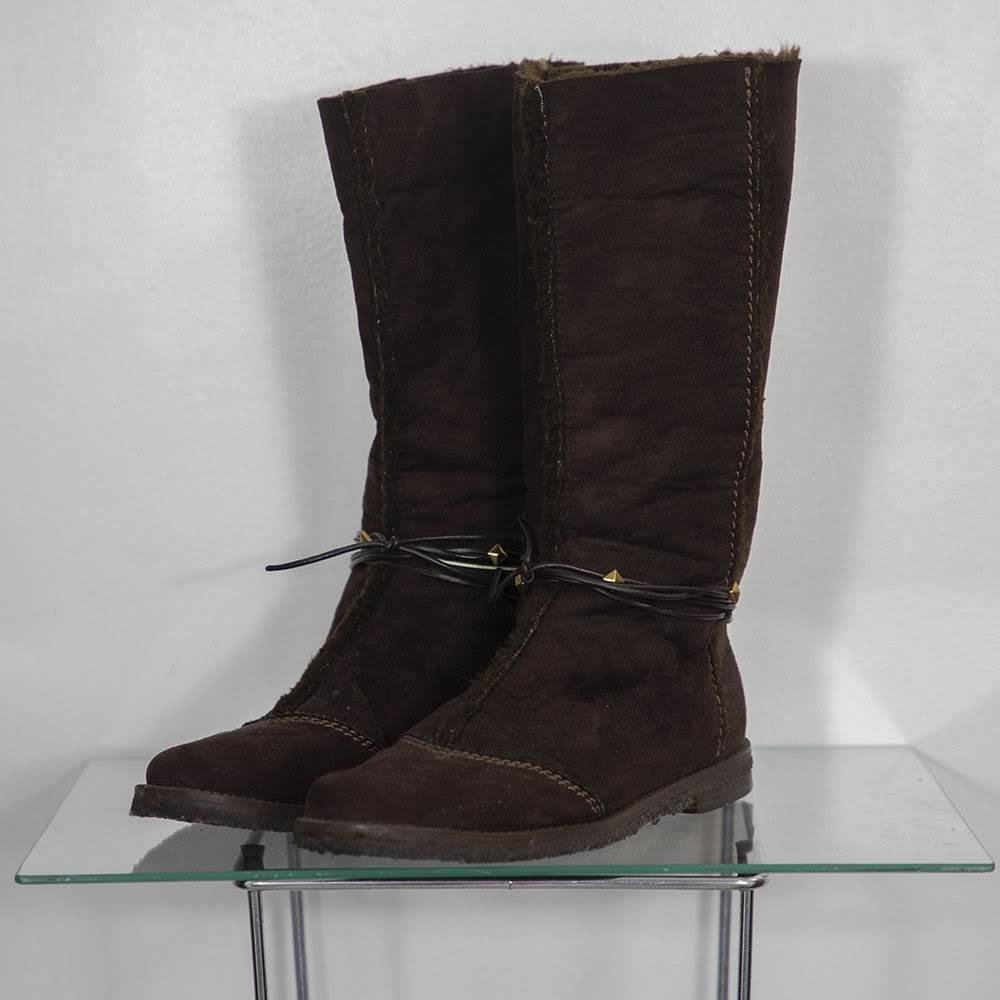 botas camurça cano medio