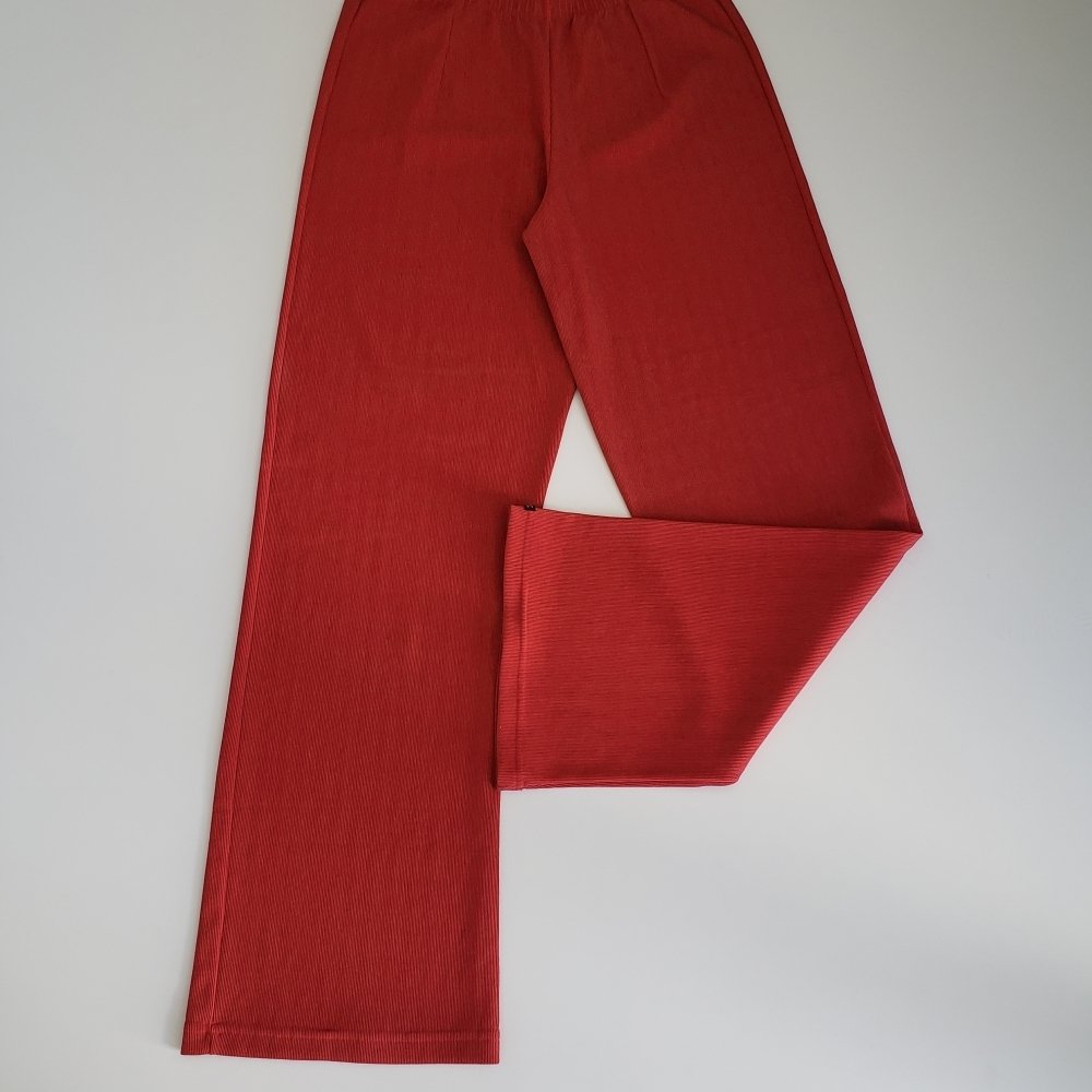 calça de malha canelada