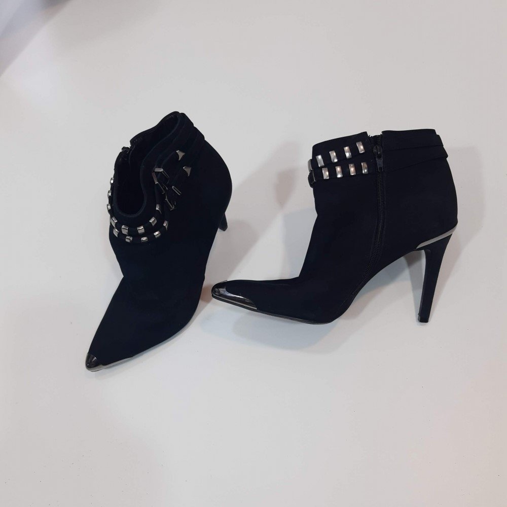 bota arezzo camurça