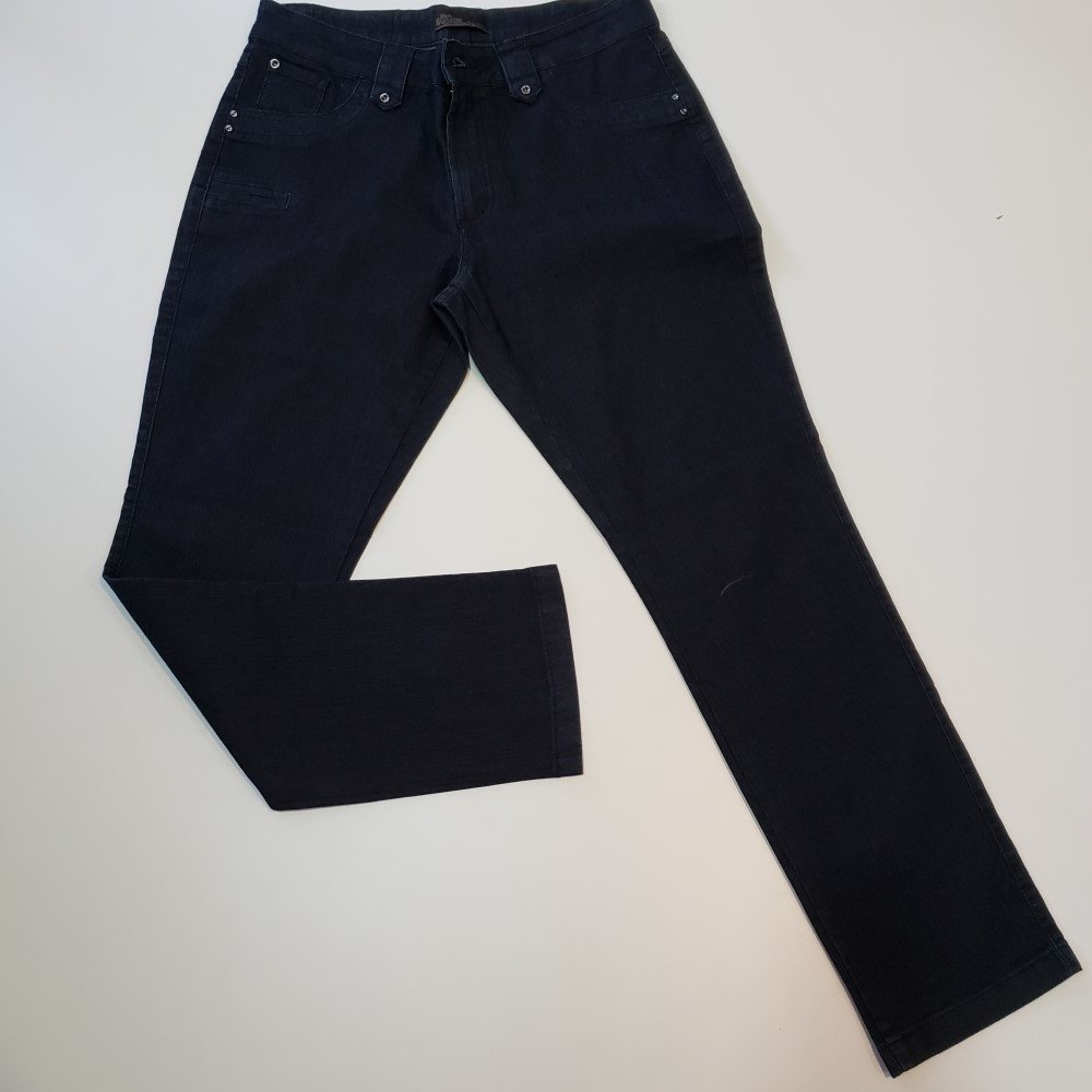 calça jeans da marca suzel