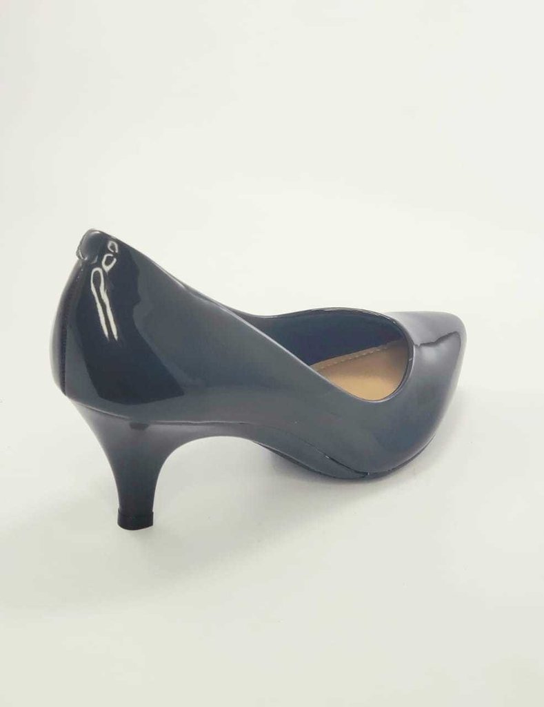 scarpin beira rio verniz preto