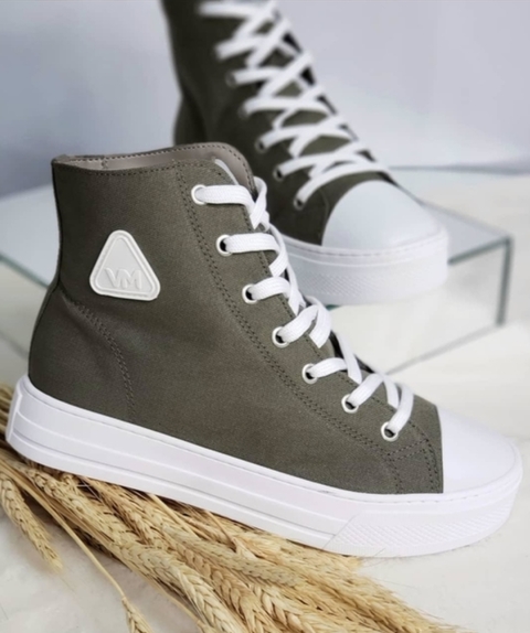 tenis quiz verde militar