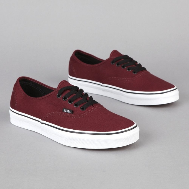 vans vn000qer5u8