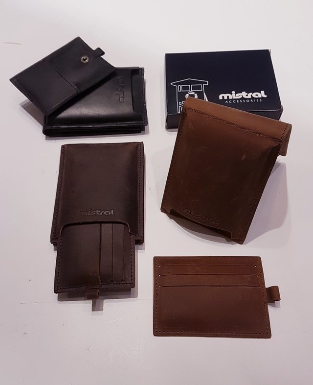 billetera mistral