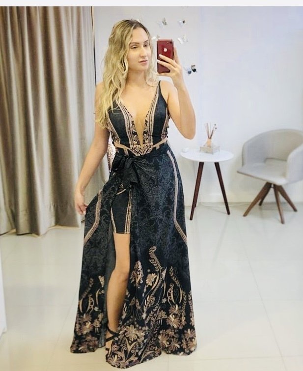 vestido preto gatabakana