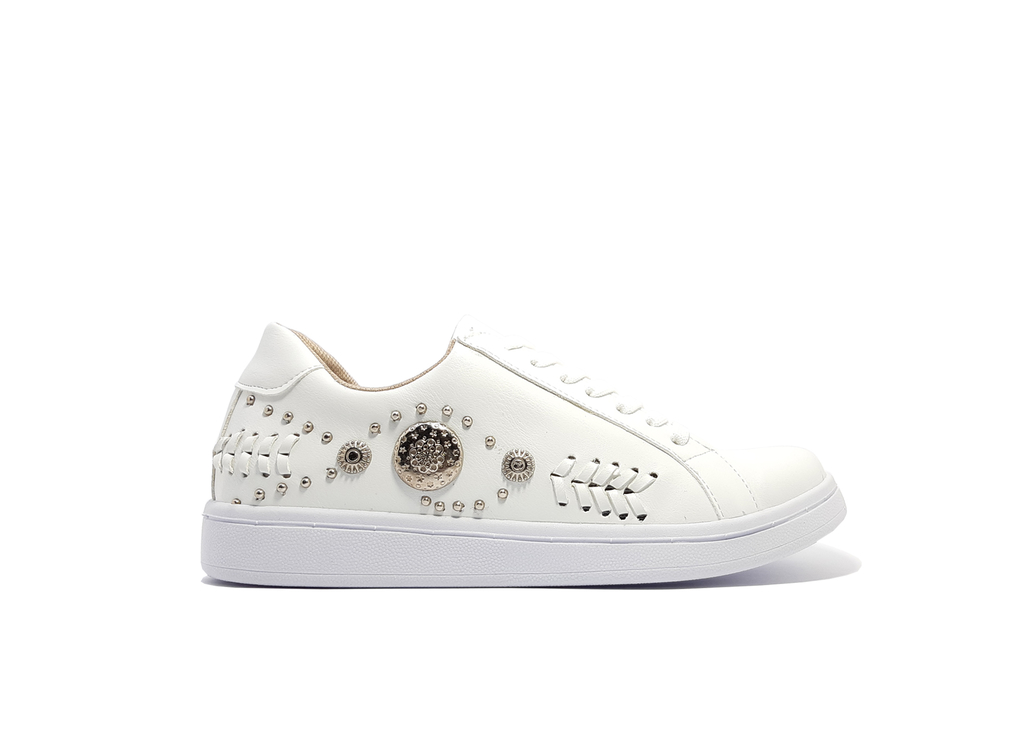 zapatillas con tachas
