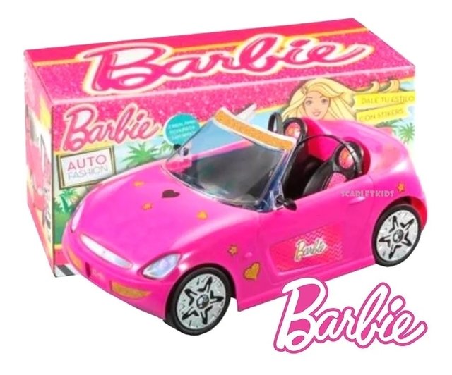barbie en auto